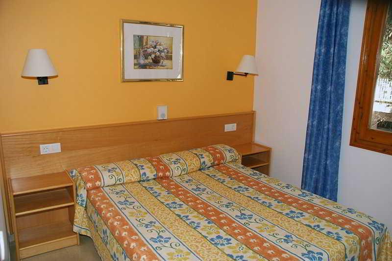 Sagitario Vista Playa I Apartamentos Cala Blanca  Bagian luar foto
