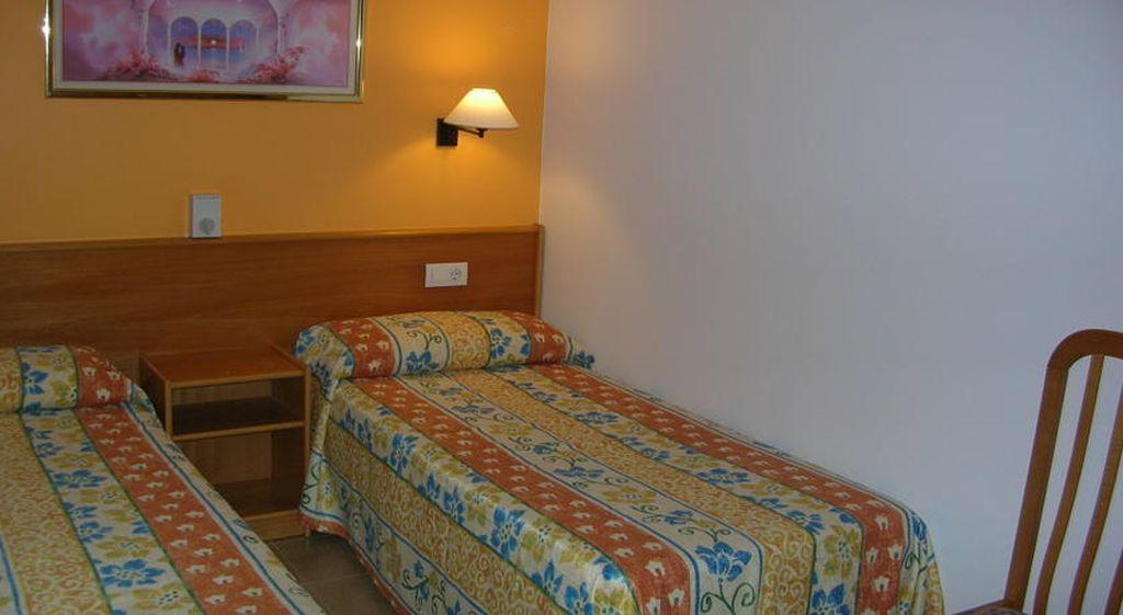 Sagitario Vista Playa I Apartamentos Cala Blanca  Bagian luar foto