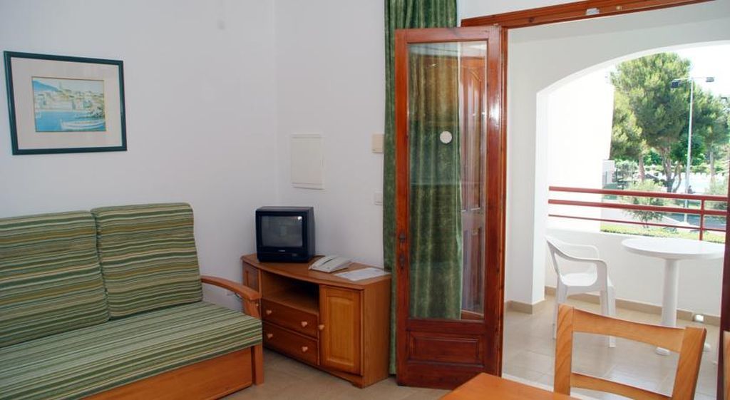 Sagitario Vista Playa I Apartamentos Cala Blanca  Bagian luar foto