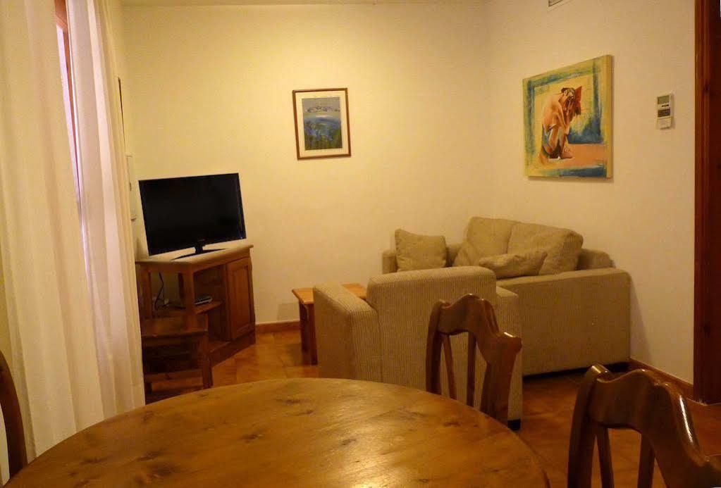 Sagitario Vista Playa I Apartamentos Cala Blanca  Bagian luar foto